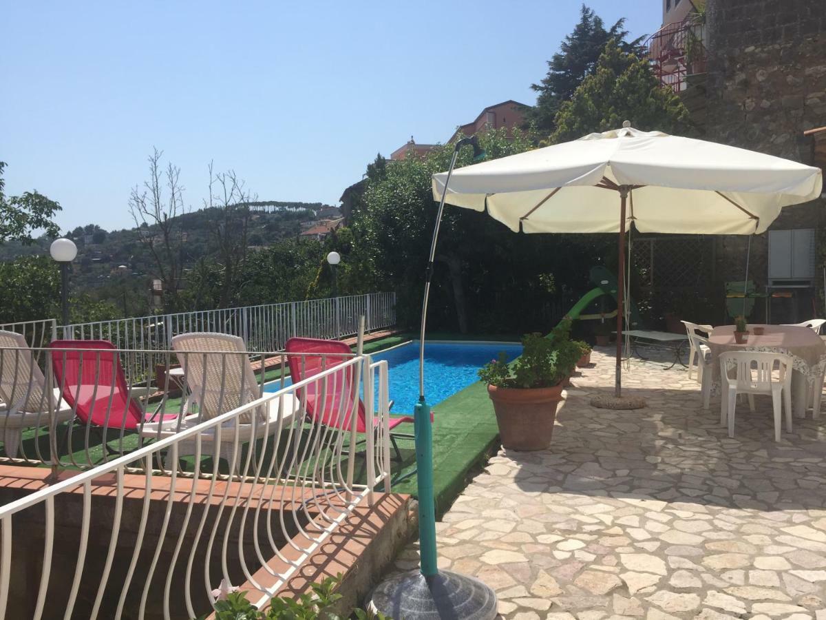Villa Asia Holiday Home SantʼAgata sui Due Golfi Exterior foto