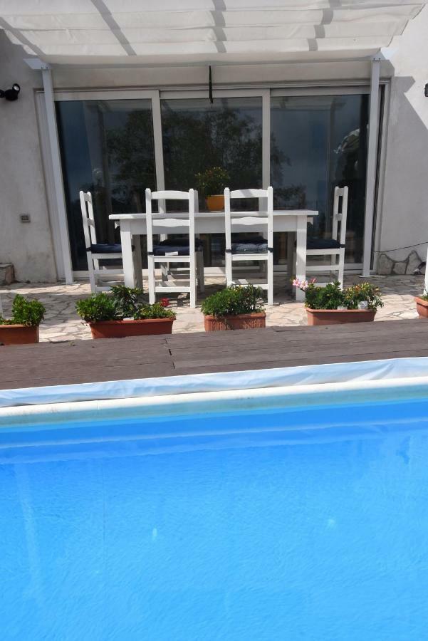 Villa Asia Holiday Home SantʼAgata sui Due Golfi Exterior foto